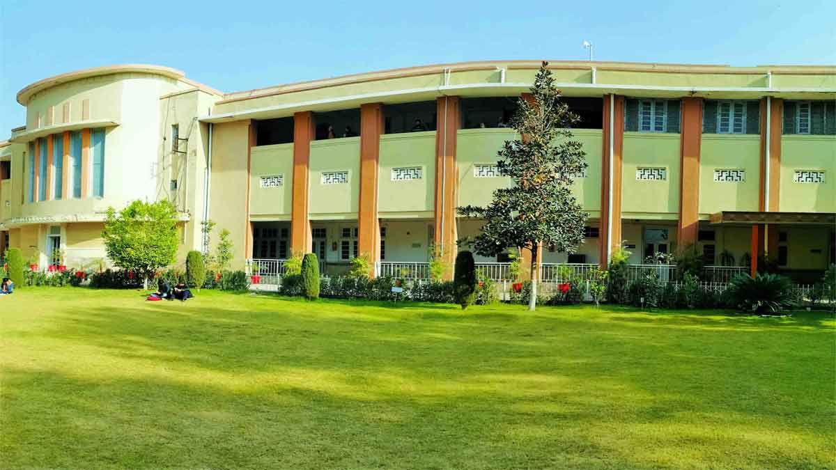 uet-peshawar-University